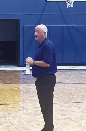 FAMILIAR FACE — Returing Saltillo ISD athletic director Garry Davison is shown giving a recent speech to a crowd. Davison, who coached at Saltillo from 1988 to 2013, is returing as athletic director and head girls basketball coach at Saltillo ISD beginning this year. Submitted Photo